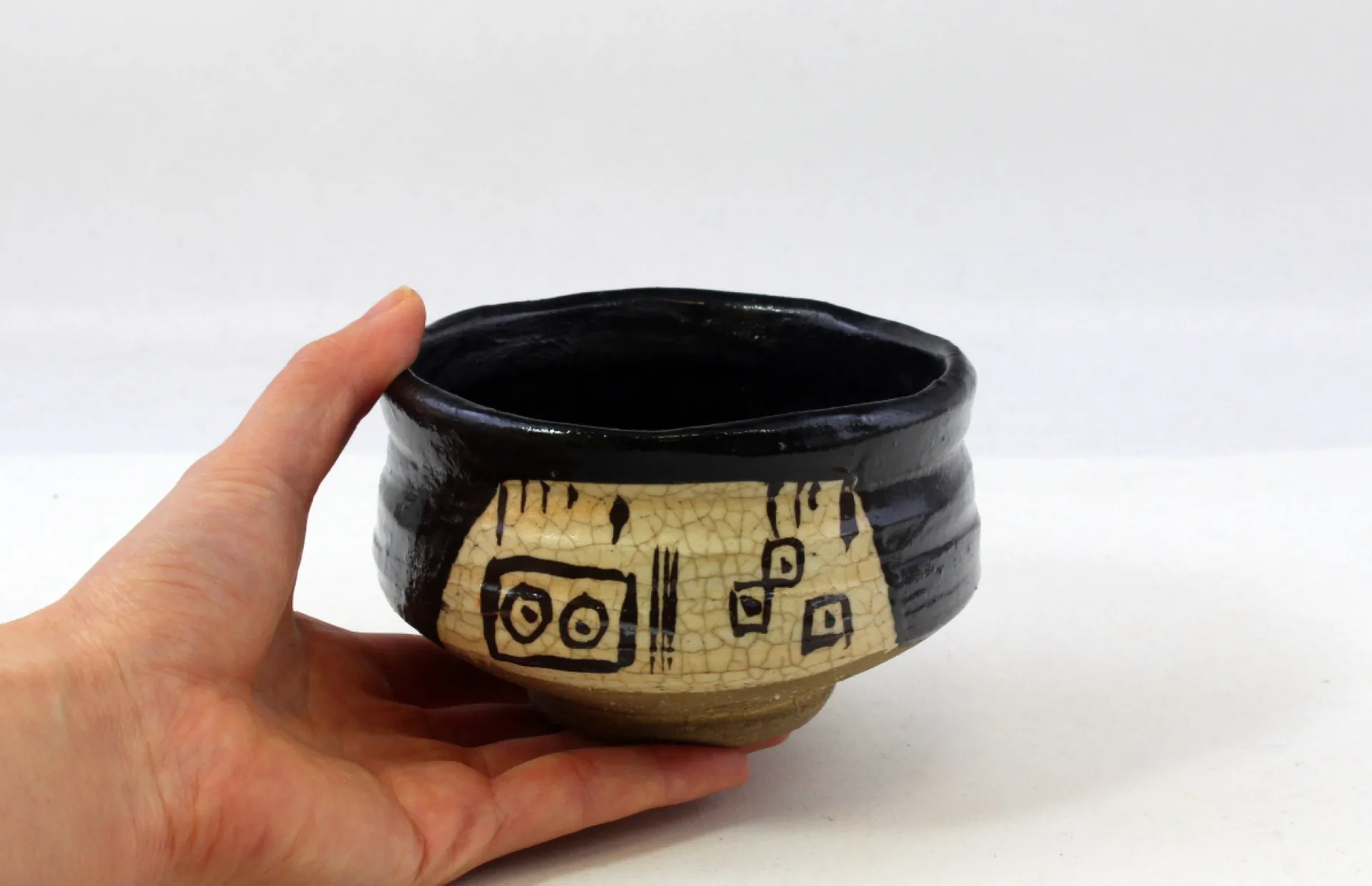 Hamburger Teespeicher Matchaschale (Chawan), Oribe, schwarz, beige Sale