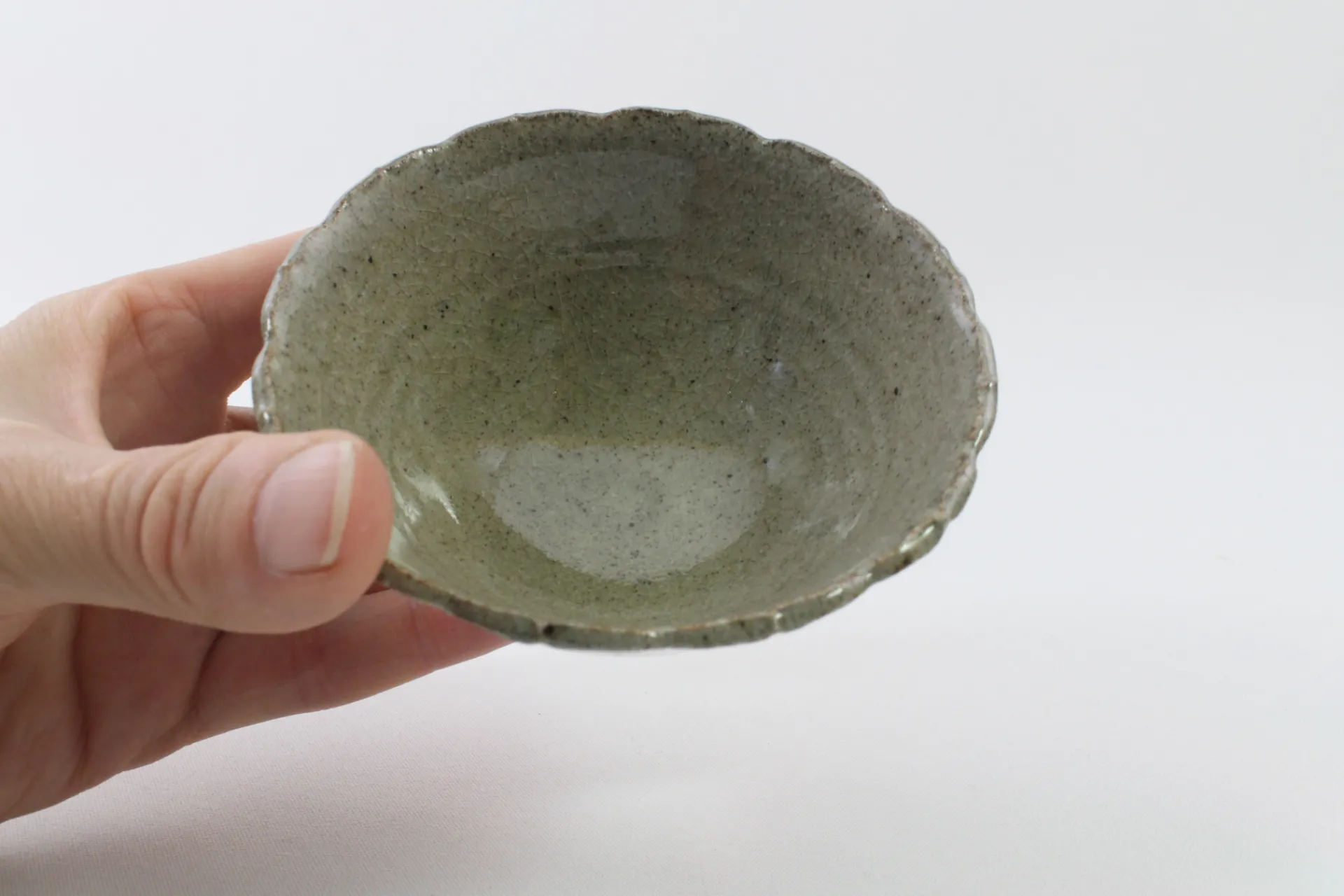 Hamburger Teespeicher Trinkschale, Handarbeit von Jiří Duchek mit Celadon-Glasur Outlet